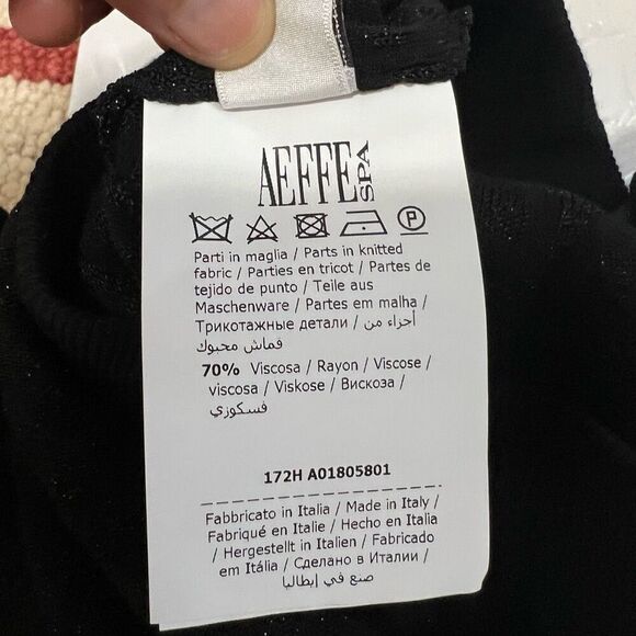 MOSCHINO New !! Knit Viscose Blend Mini Skirt from Boutique Collection Size 6 Bl - Picture 8 of 9